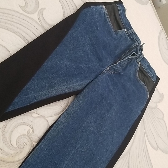 Jeans - Picture 2 of 4